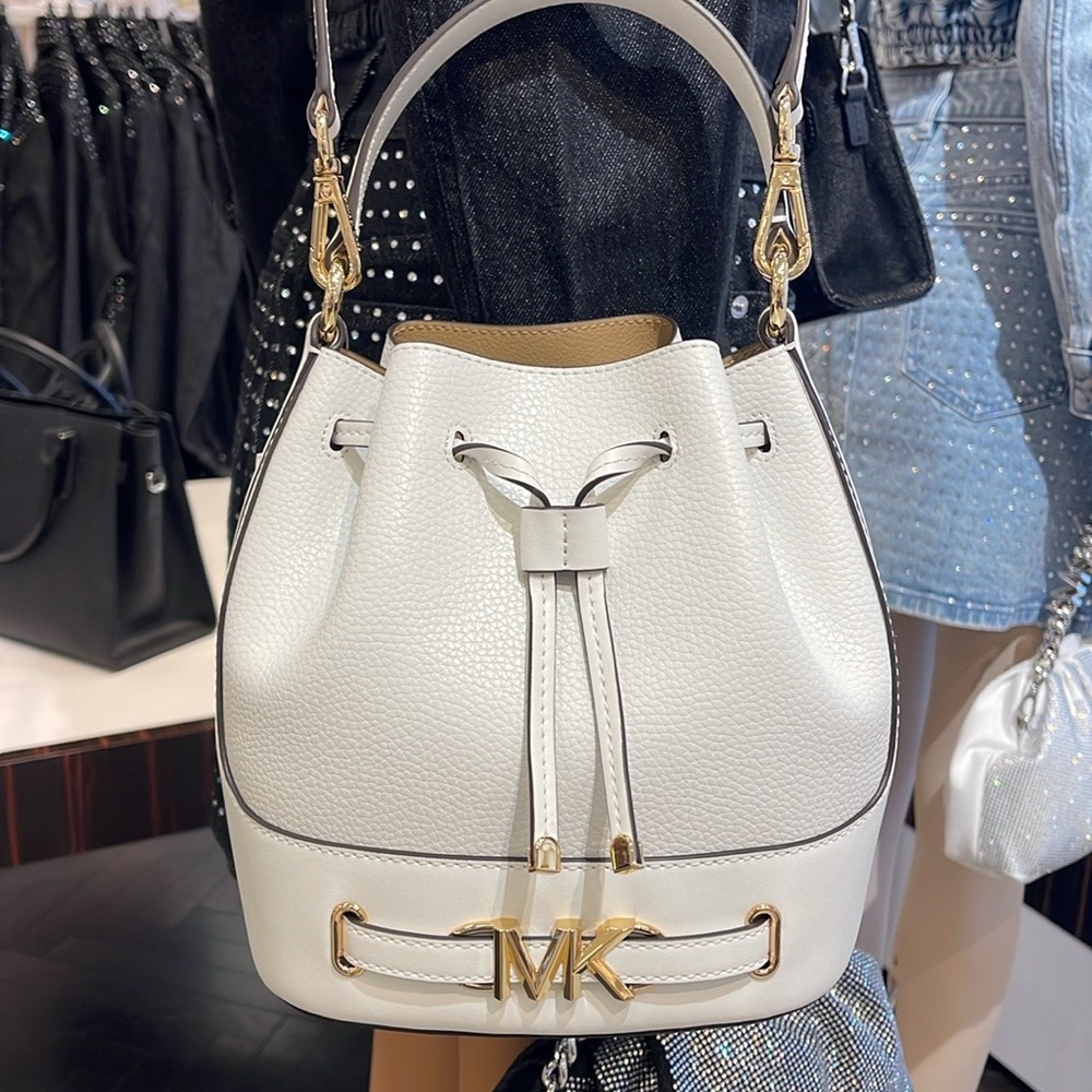 MICHAEL KORS 
Reed Medium Pebbled Leather Bucket Bag Satchel Crossbody Handbag - Picture 8 of 16
